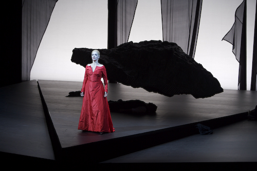 Janice Baird as Isolde