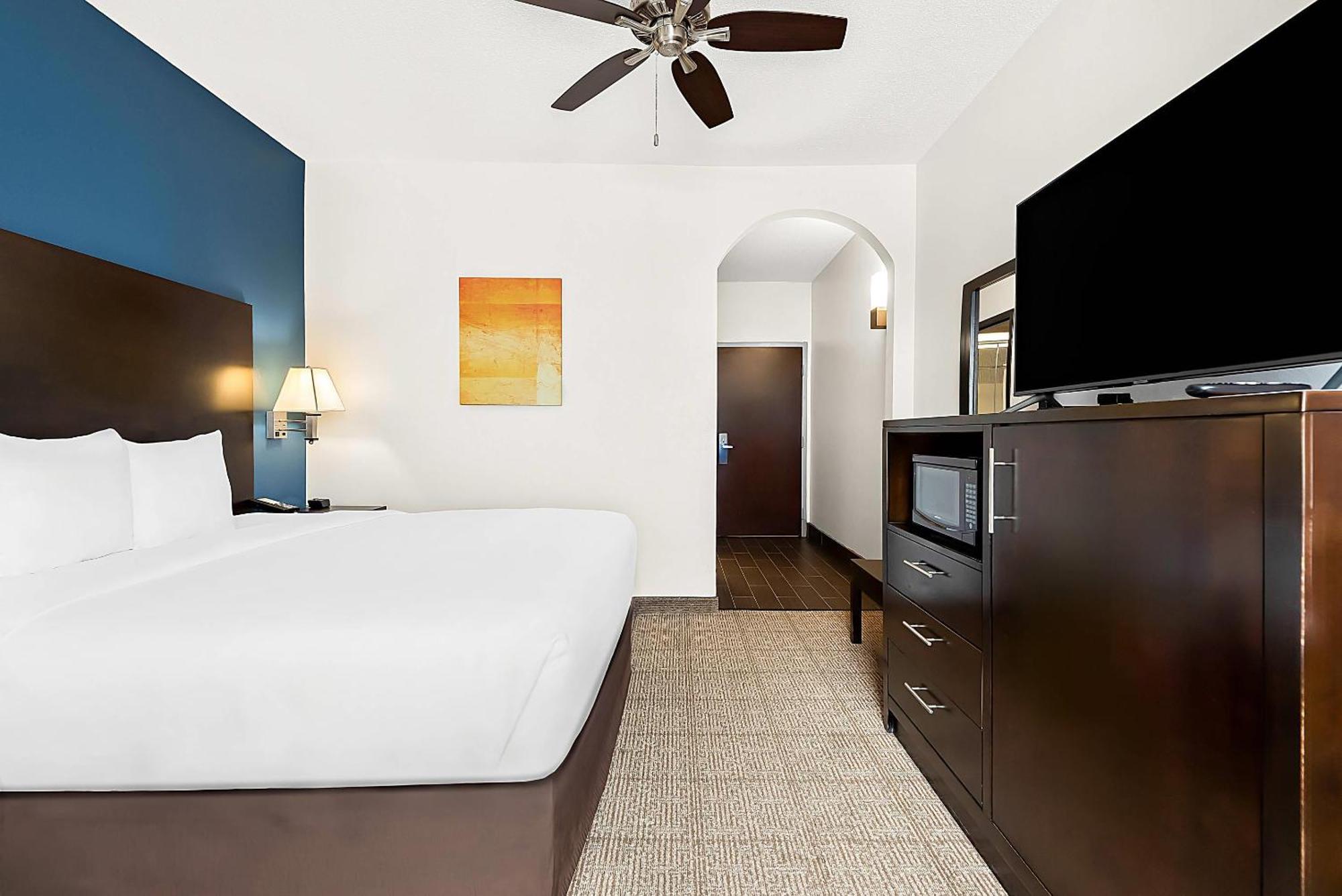 3 Airport Hotels Near Audubon Louisiana Nature Ctr Worth Booking