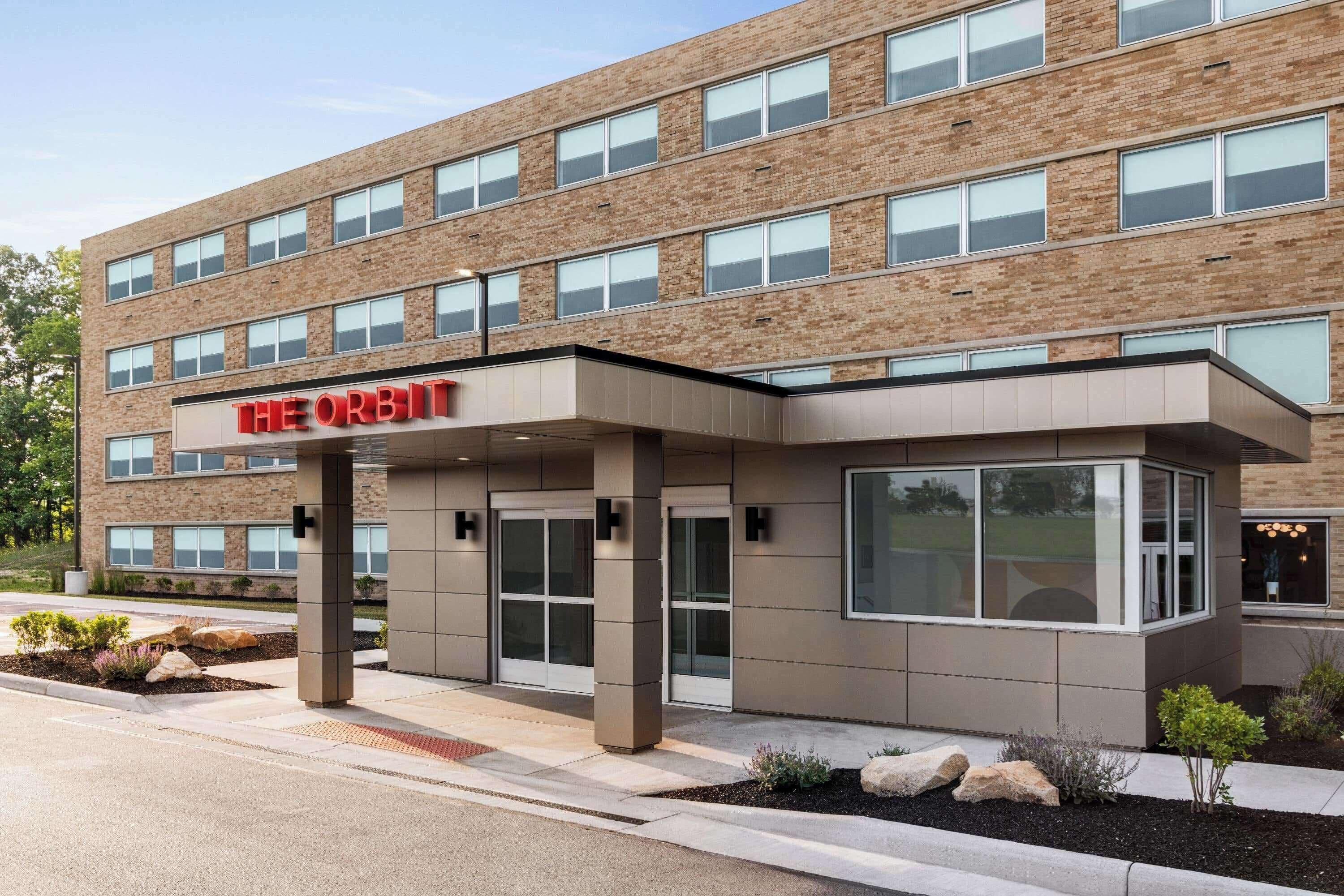 Staying In Ohio: 5 Highly Rated Clean Hotels Compared