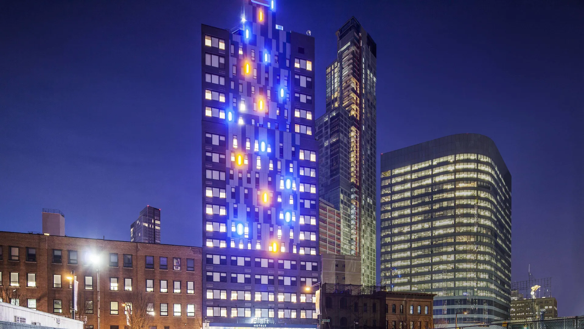 Staying Near Empire State Building: 4 Aloft Hotels Compared