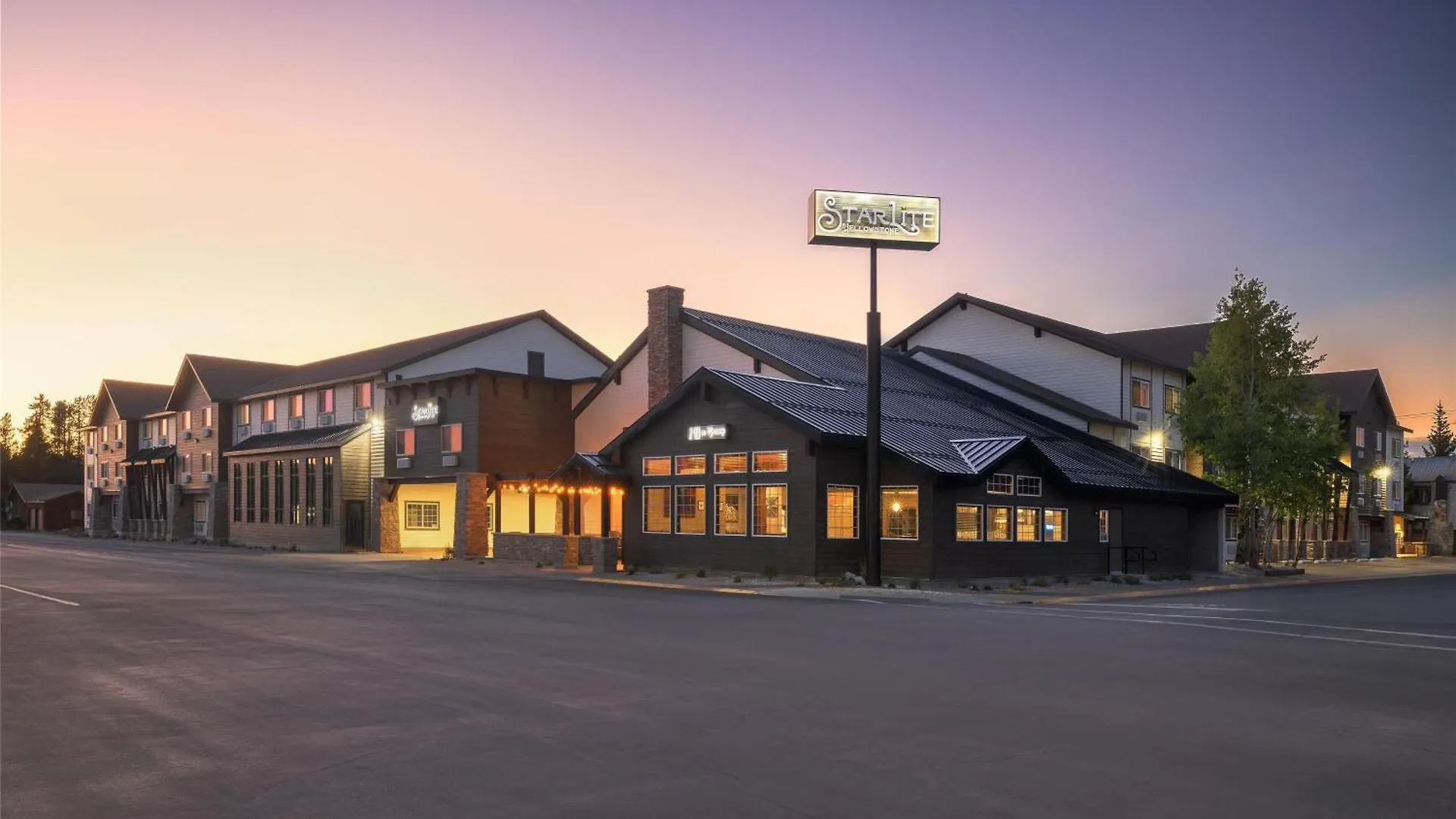 6 Family-Friendly Hotels in Yellowstone for Easy Park Access