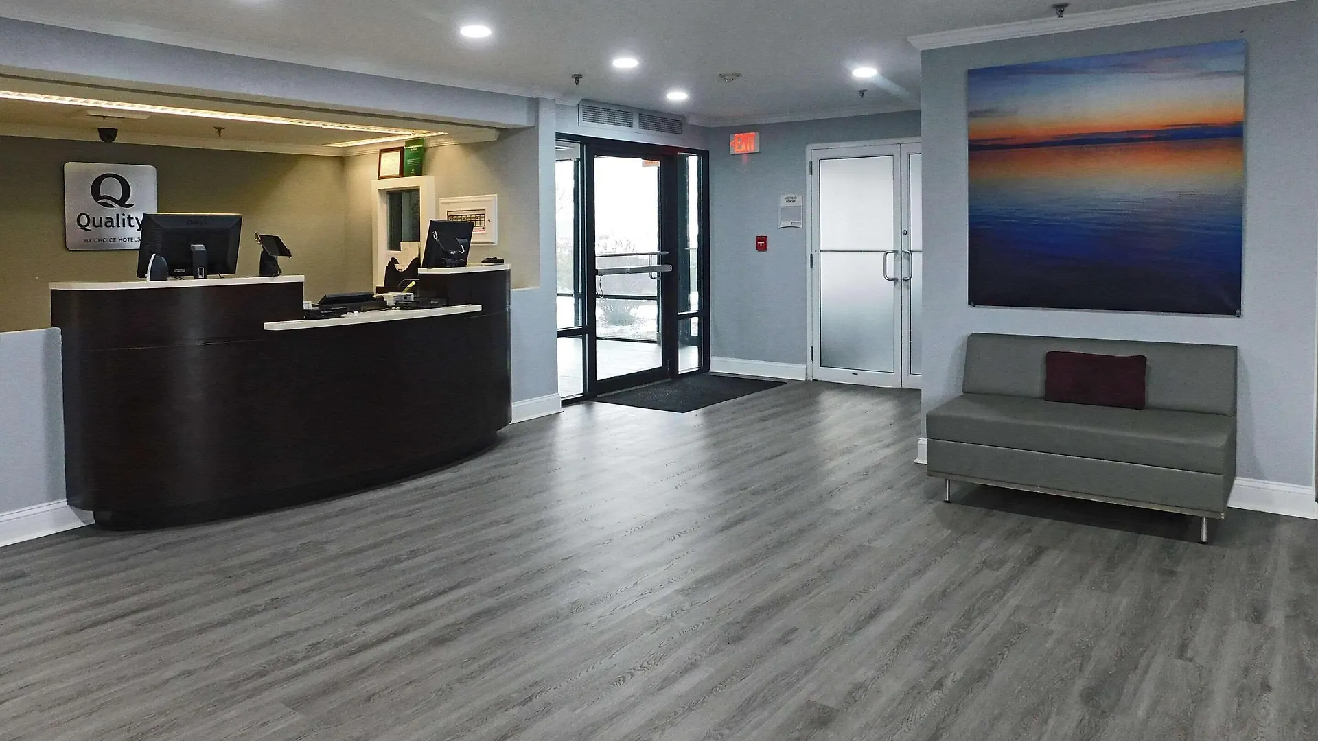 5 Airport Hotels Near Vermont State Craft Center Worth Booking