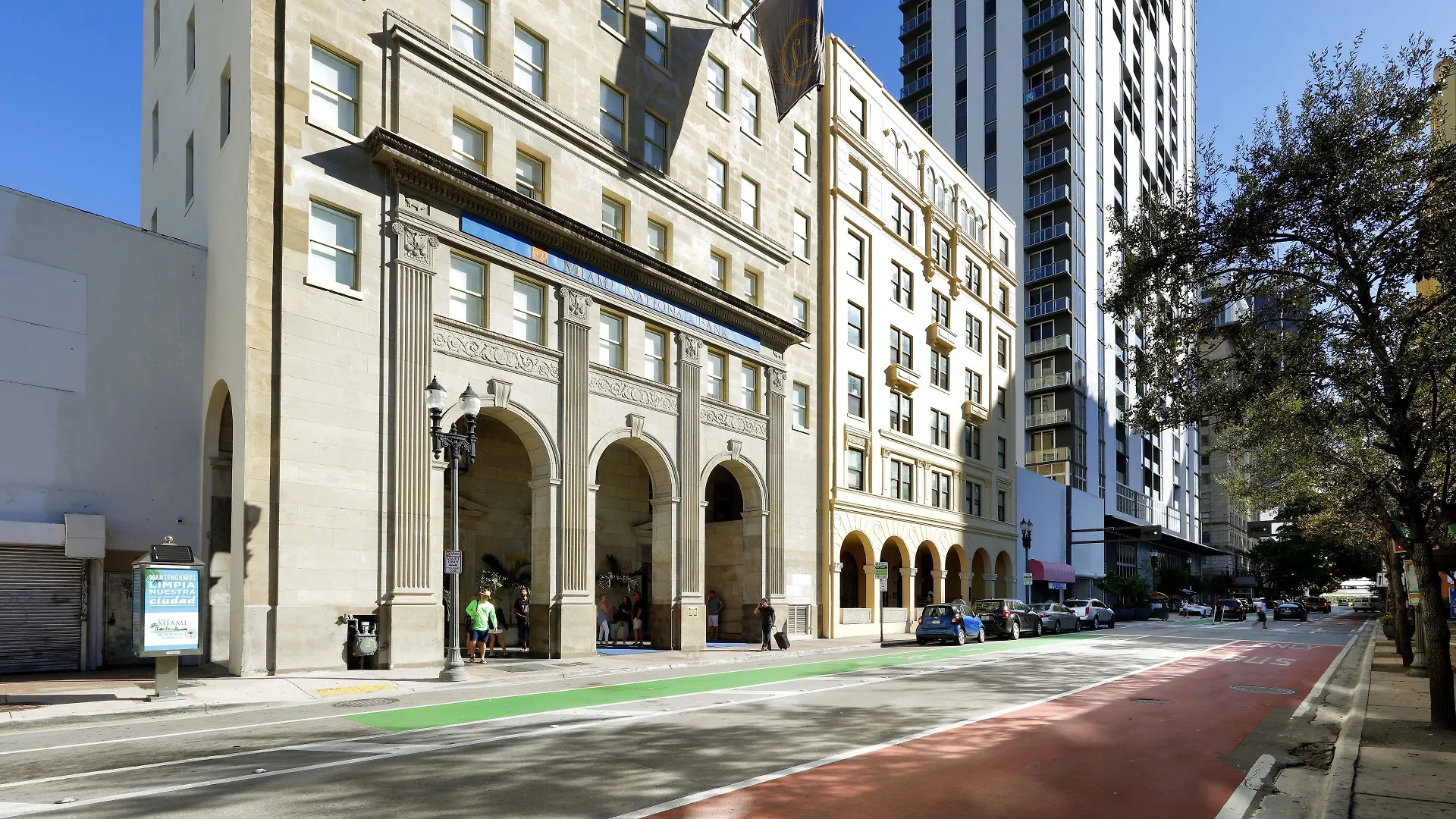 11 Golf Hotels in Downtown Miami That Stand Out