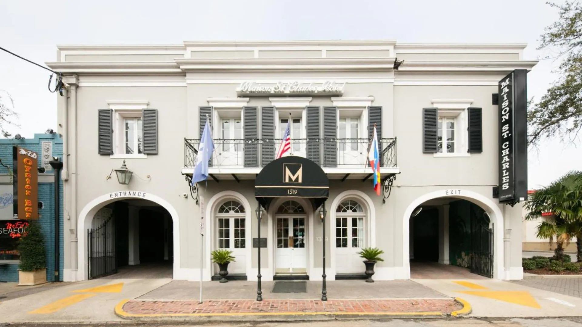 15 Central Hotels Close to St. Louis Cemetery No. 1