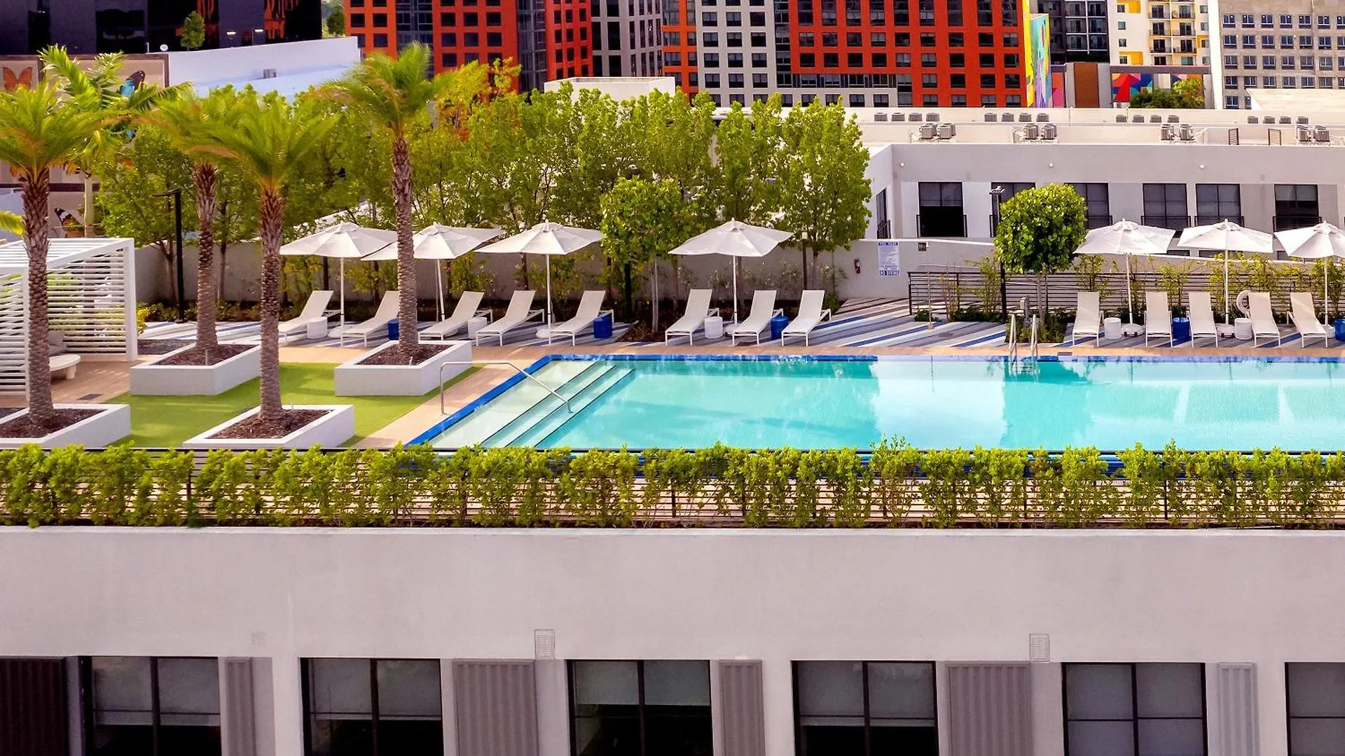 Staying Near UM Diabetes Research Institute: 8 Family Hotels Compared