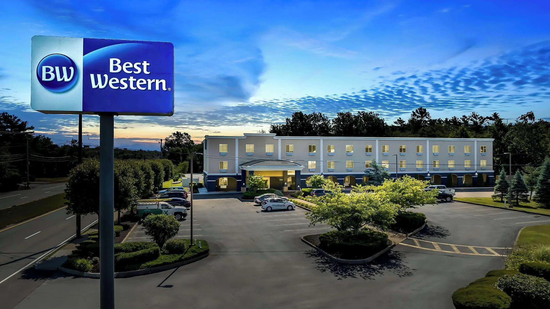 15 Airport Hotels in New England That Stand Out