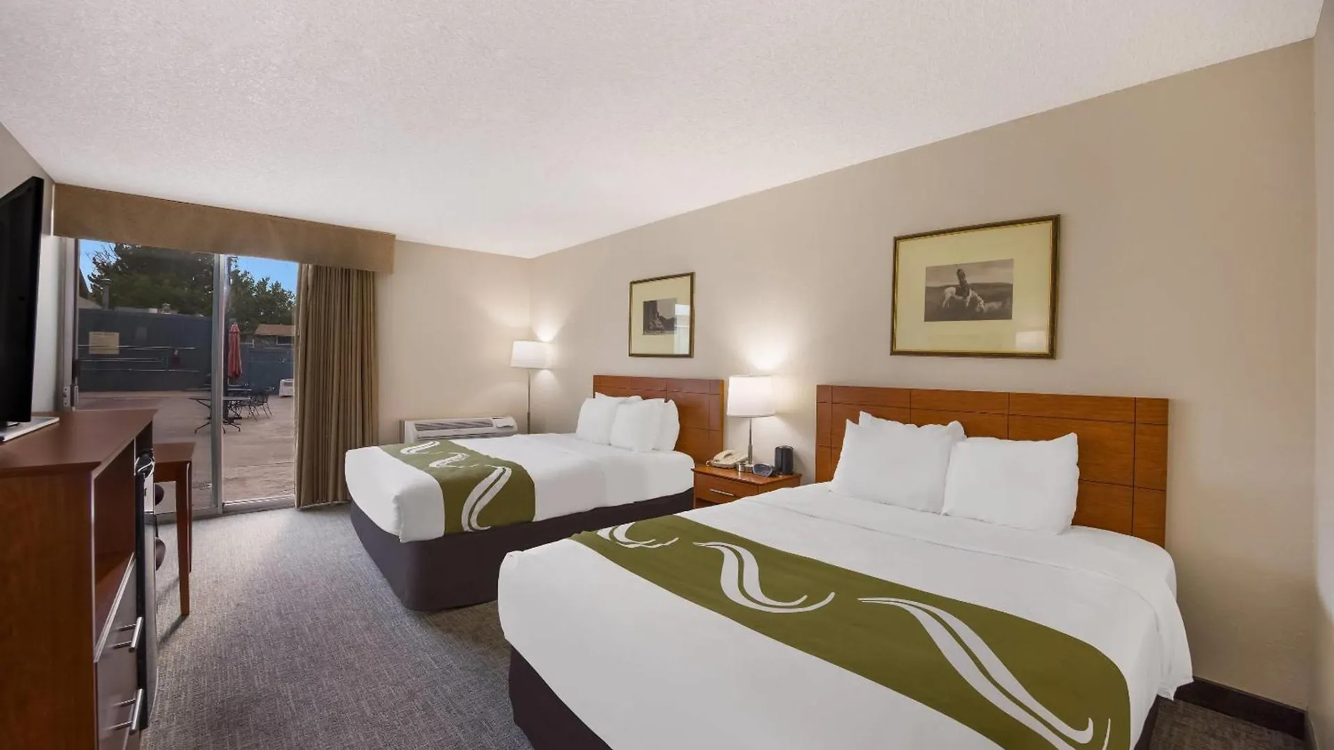 15 Top-Rated Budget Hotels in Colorado for Every Trip