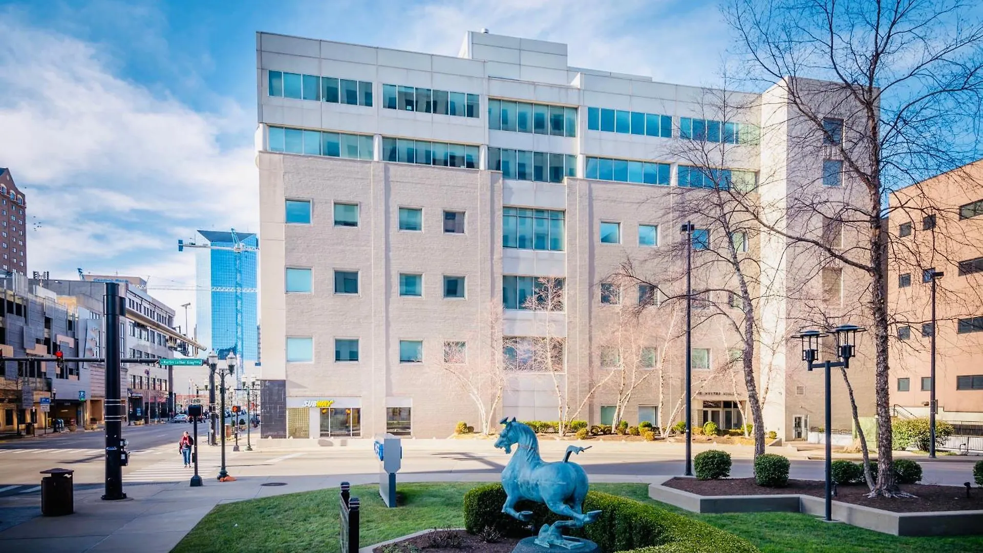 Where to Stay in Kentucky: 10 Best Central Hotels