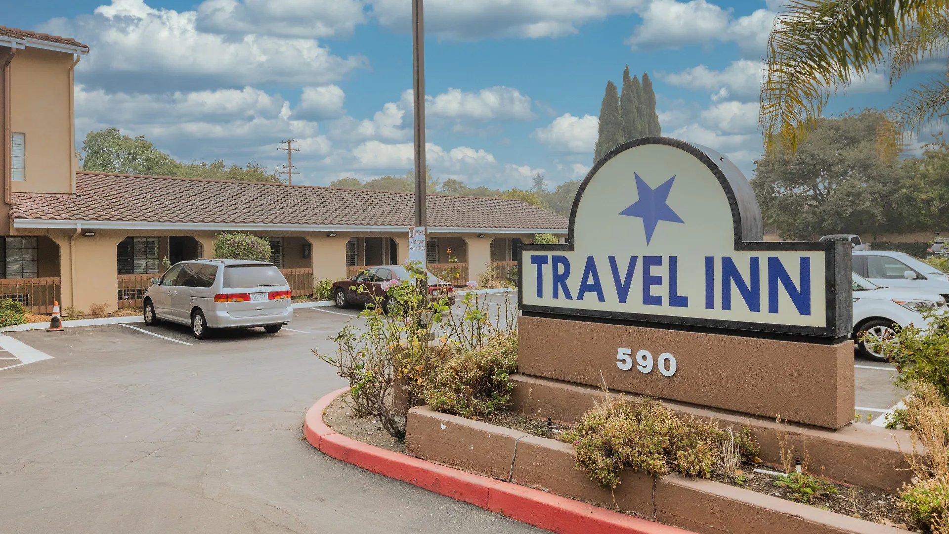 Where to Stay Near Hindu Temple Sunnyvale: 4 Airport Hotels