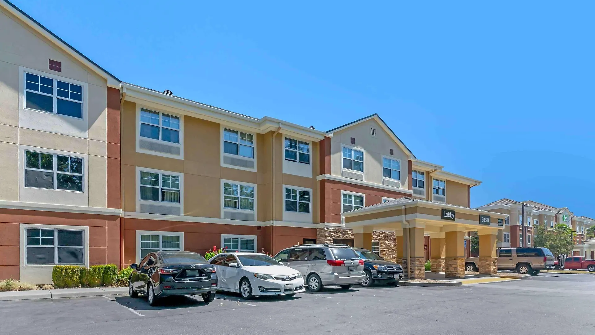 5 Budget Hotels Near Lake Almaden Park Worth Booking