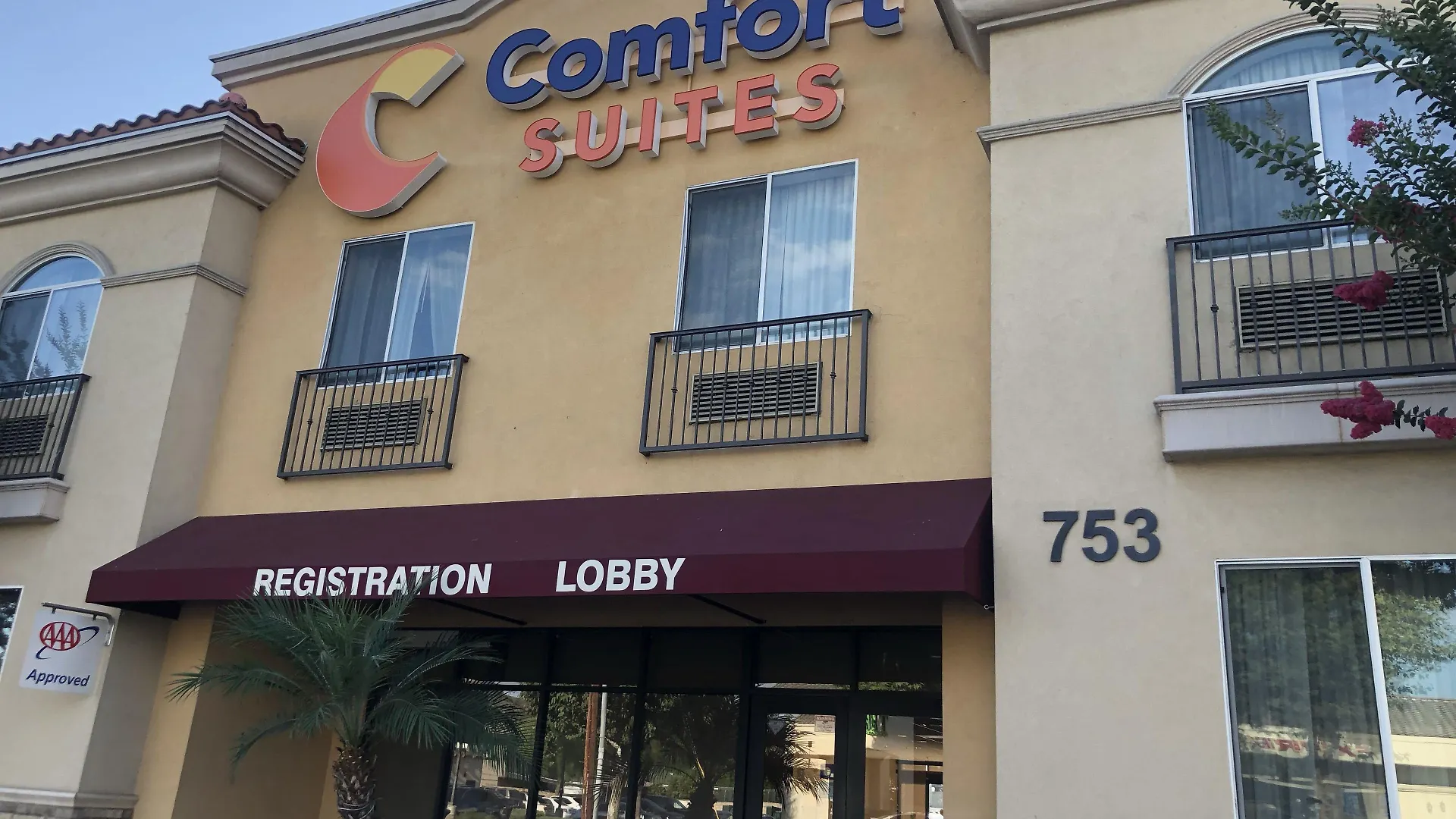 2 Golf Hotels Near Homestead Museum for Active Stays