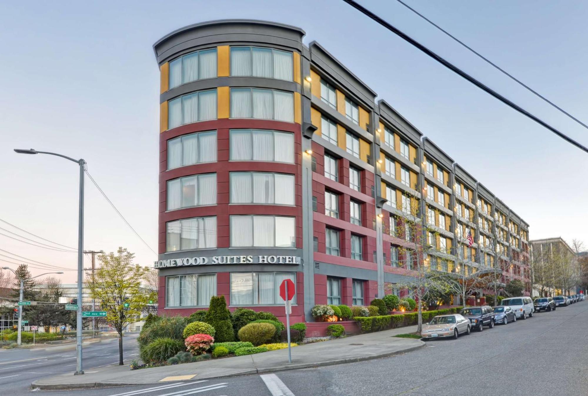 14 Family-Friendly Hotels in Downtown Seattle That Deliver