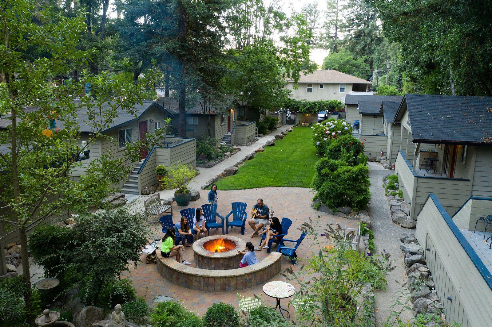 15 Romantic Hotels in California Worth Booking as a Couple