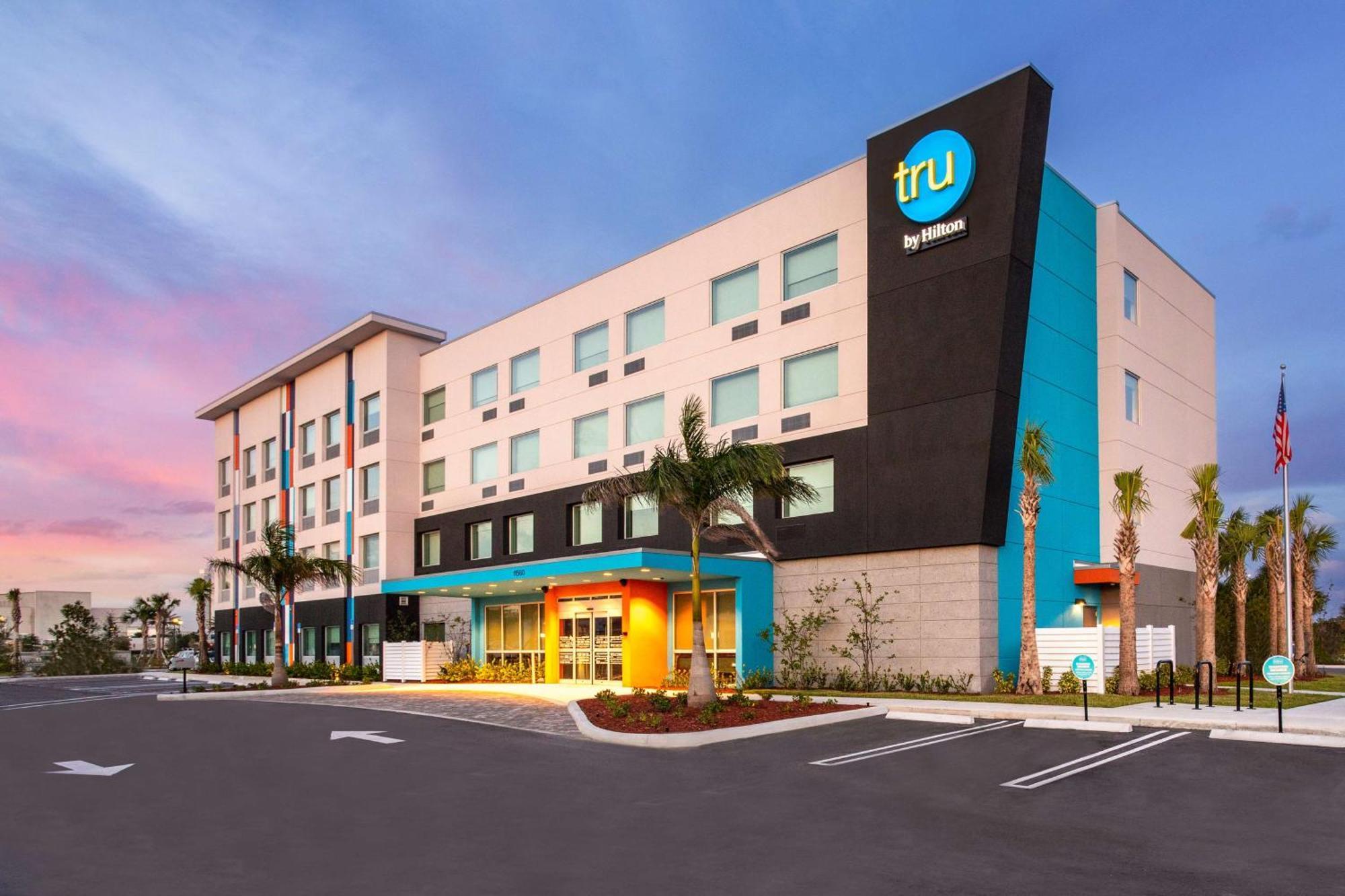 14 Smart Family-Friendly Hotels In South Florida Worth Booking