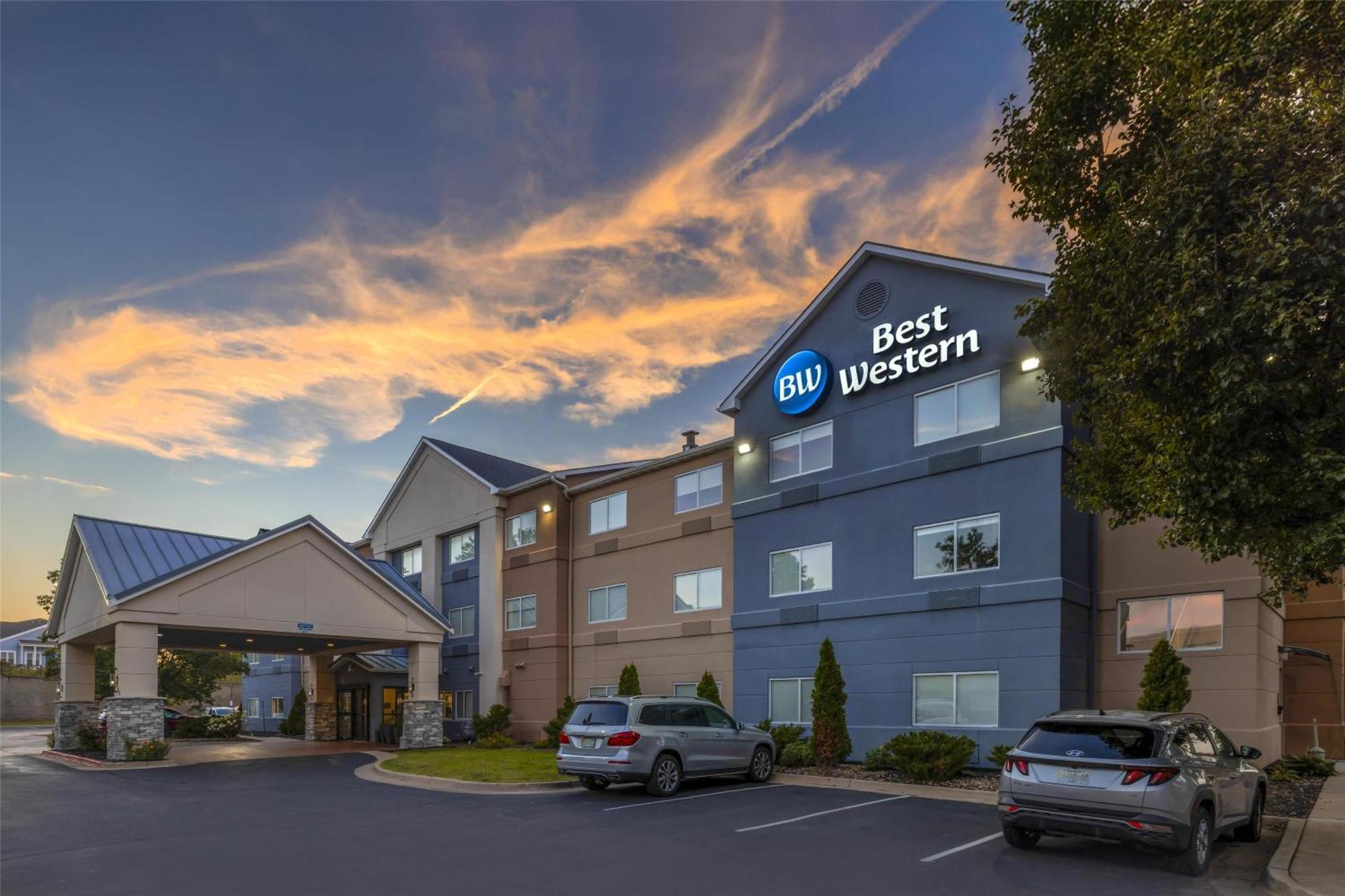 Staying In Missouri: 15 Cheap & Budget Hotels Compared