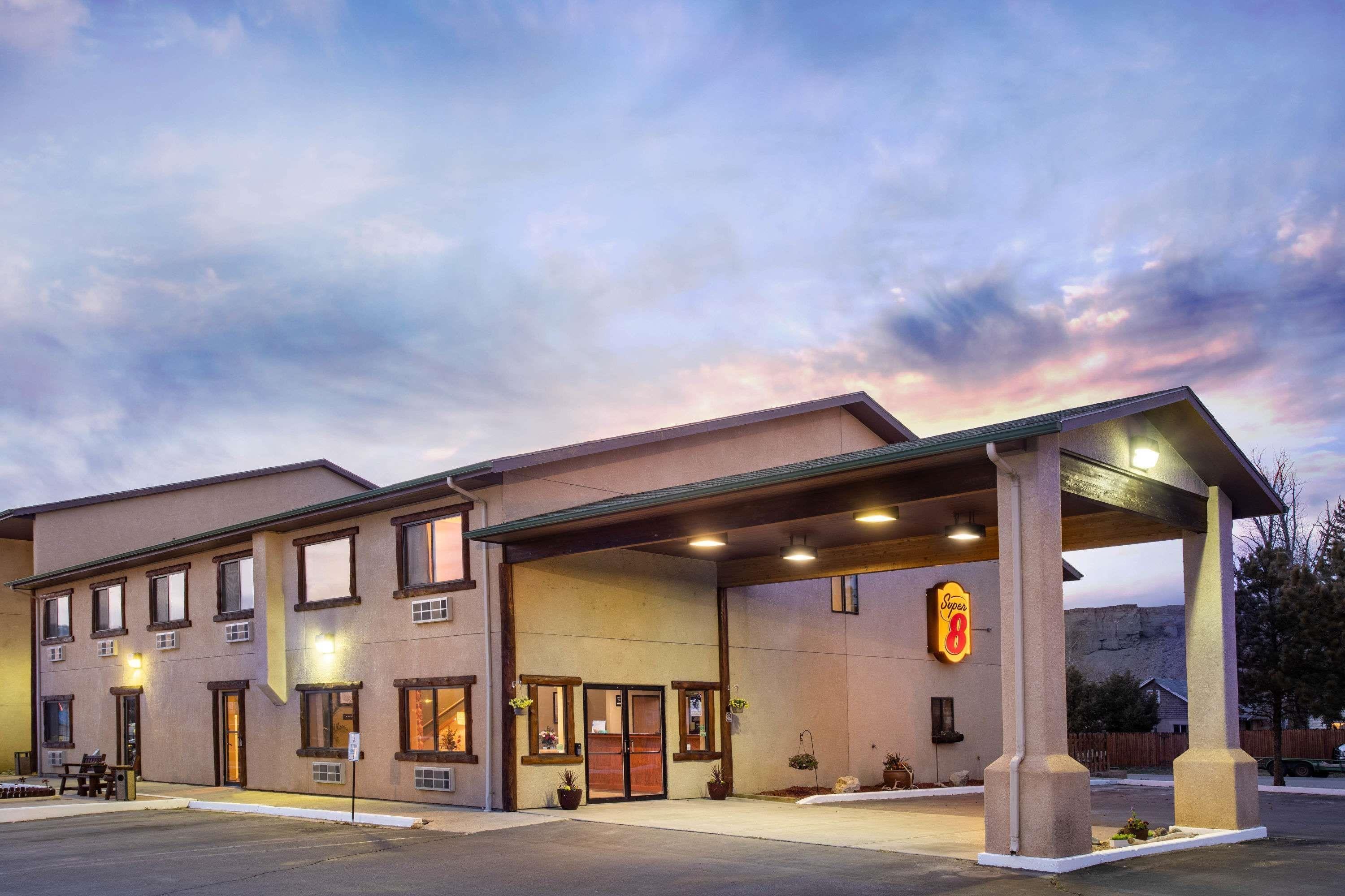 9 Budget Hotels in Arapaho National Forest Worth Booking