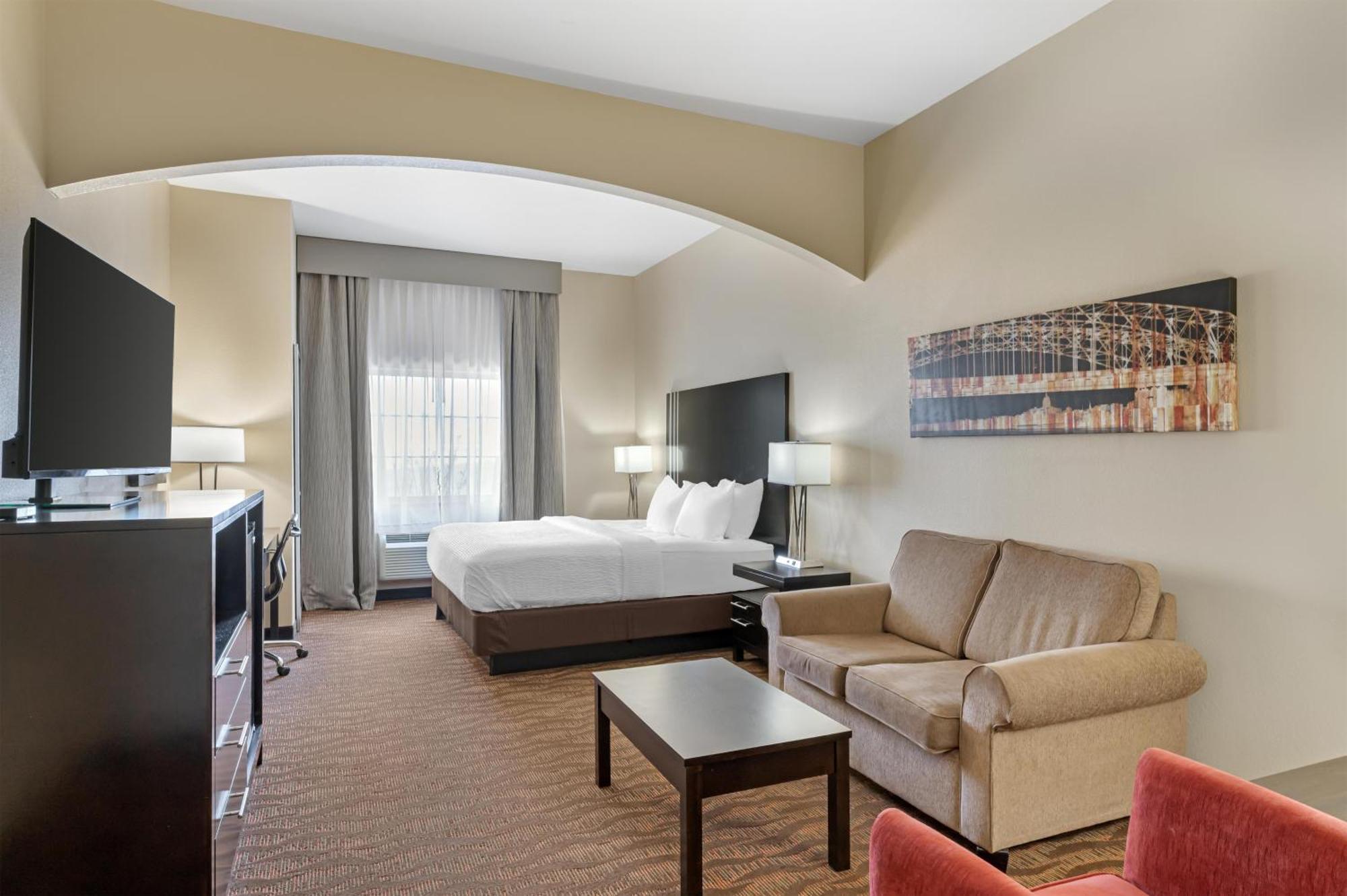 Where to Stay in the Ozarks: 15 Best Business Hotels