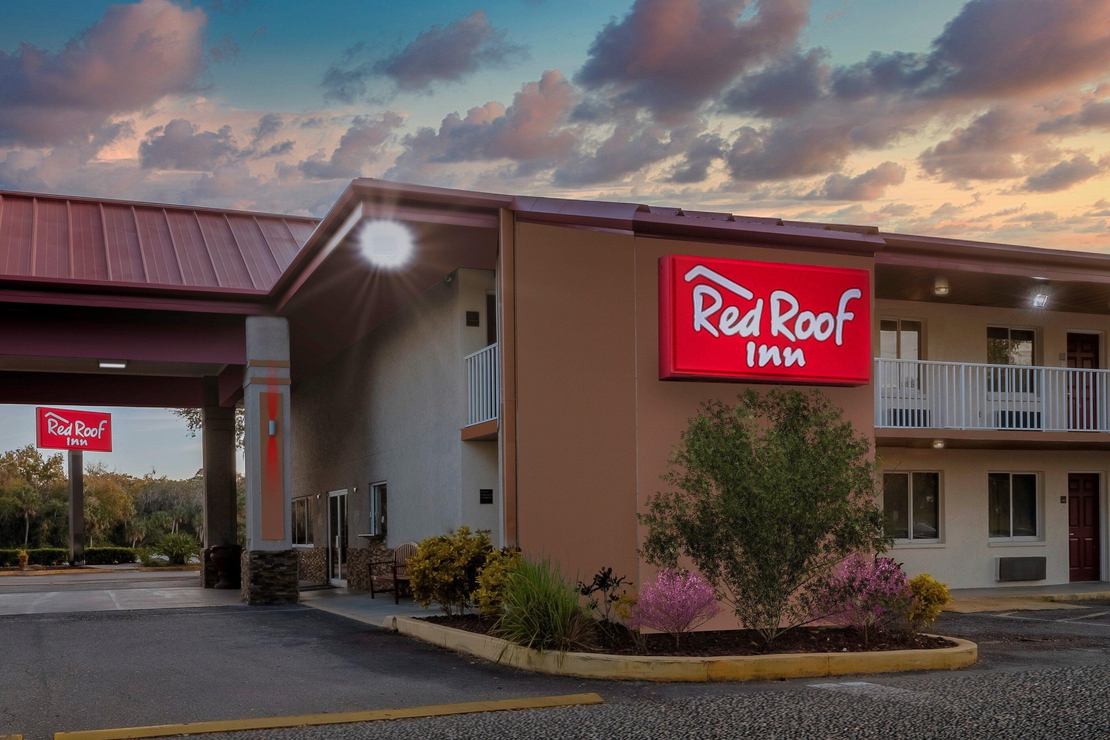 13 Budget Hotels in Tampa Bay Area That Actually Deliver