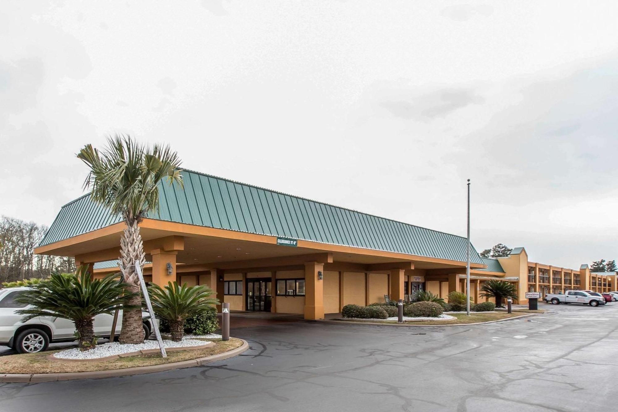 Where to Stay in Georgia: 15 Best Inn Hotels Ranked