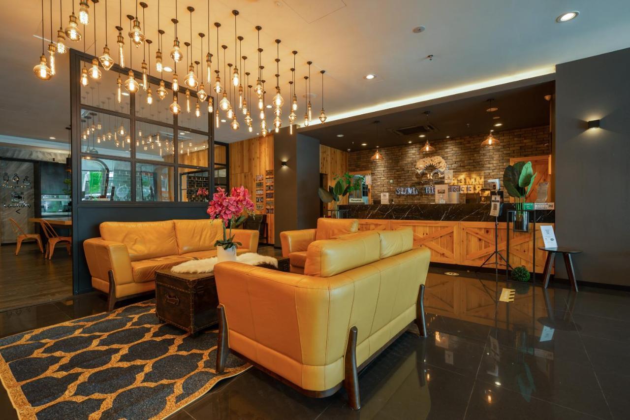 Staying Near Kek Lok Si Temple: 5 Design Hotels Compared