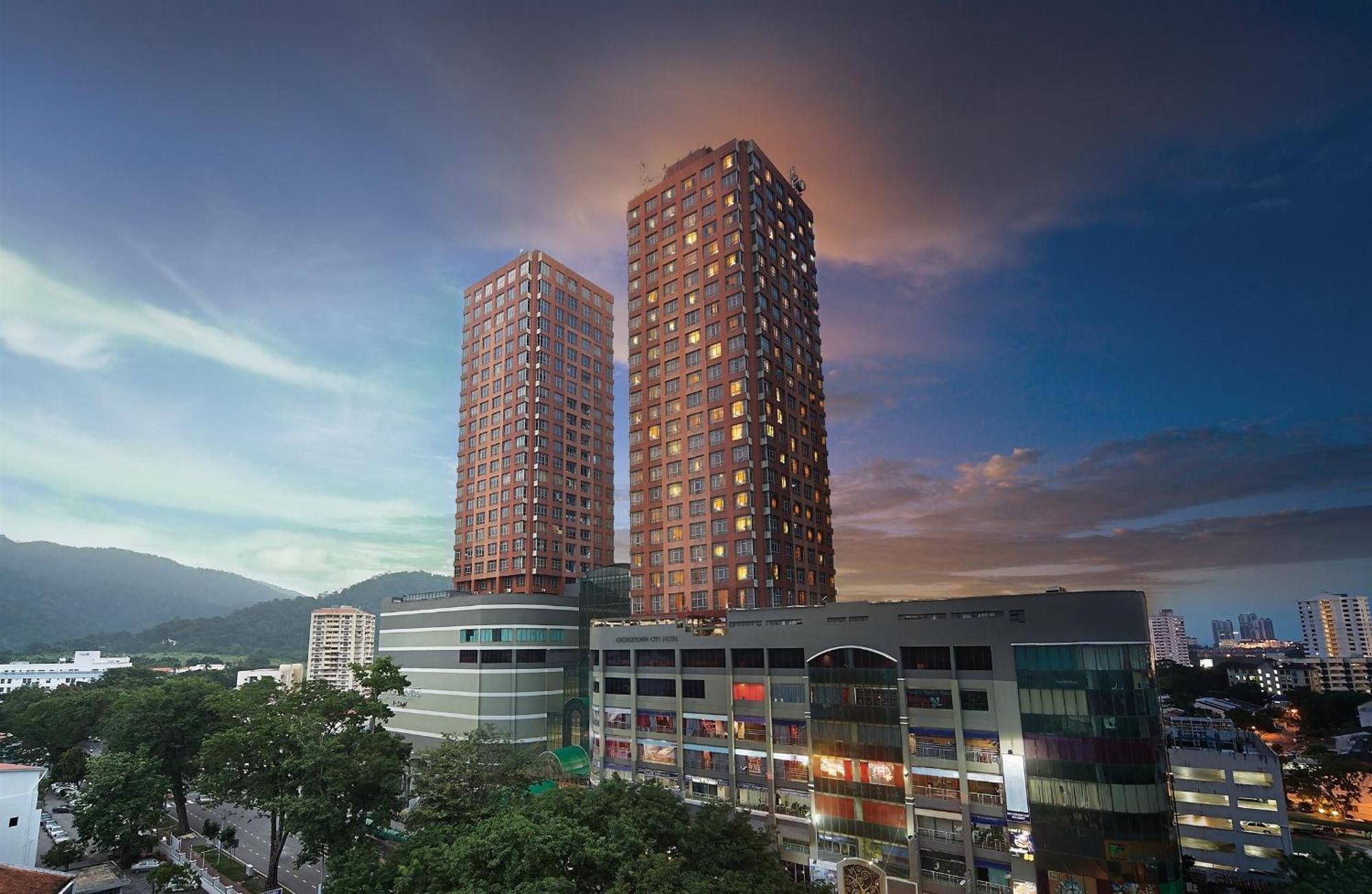 10 Family-Friendly Hotels Near Kek Lok Si Temple Worth Booking