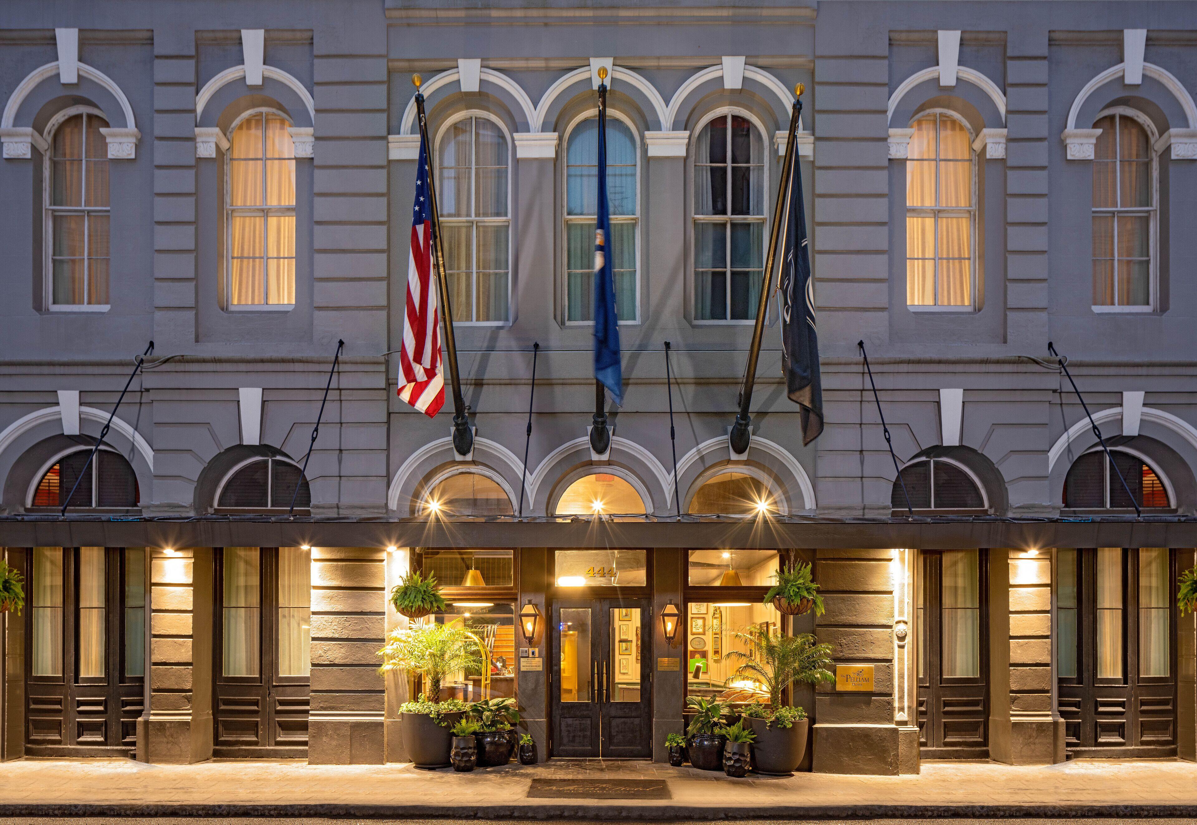 Royal Street New Orleans: Central Hotels Compared by Walk Time